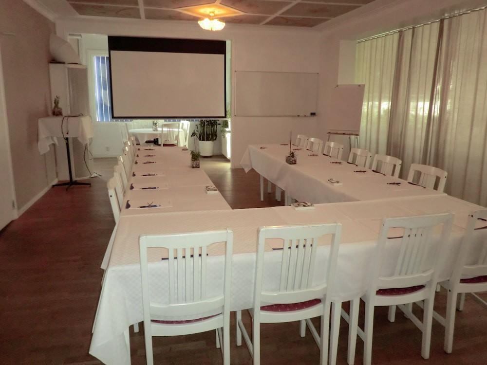 קרלסהאמן Port Hotel מראה חיצוני תמונה