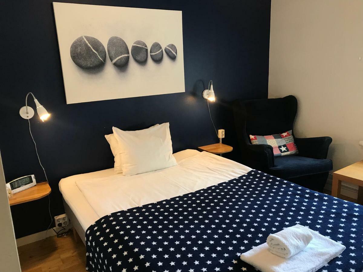 קרלסהאמן Port Hotel מראה חיצוני תמונה