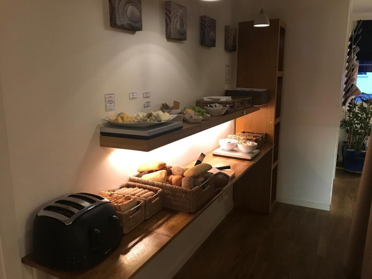 קרלסהאמן Port Hotel מראה חיצוני תמונה