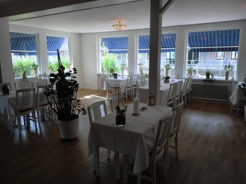 קרלסהאמן Port Hotel מראה חיצוני תמונה